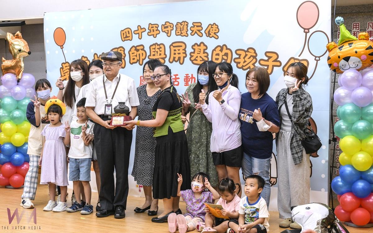 屏基卓德松醫師40年奉獻兒科 早產兒家庭齊聚溫馨感人 - https://www.watchmedia01.com