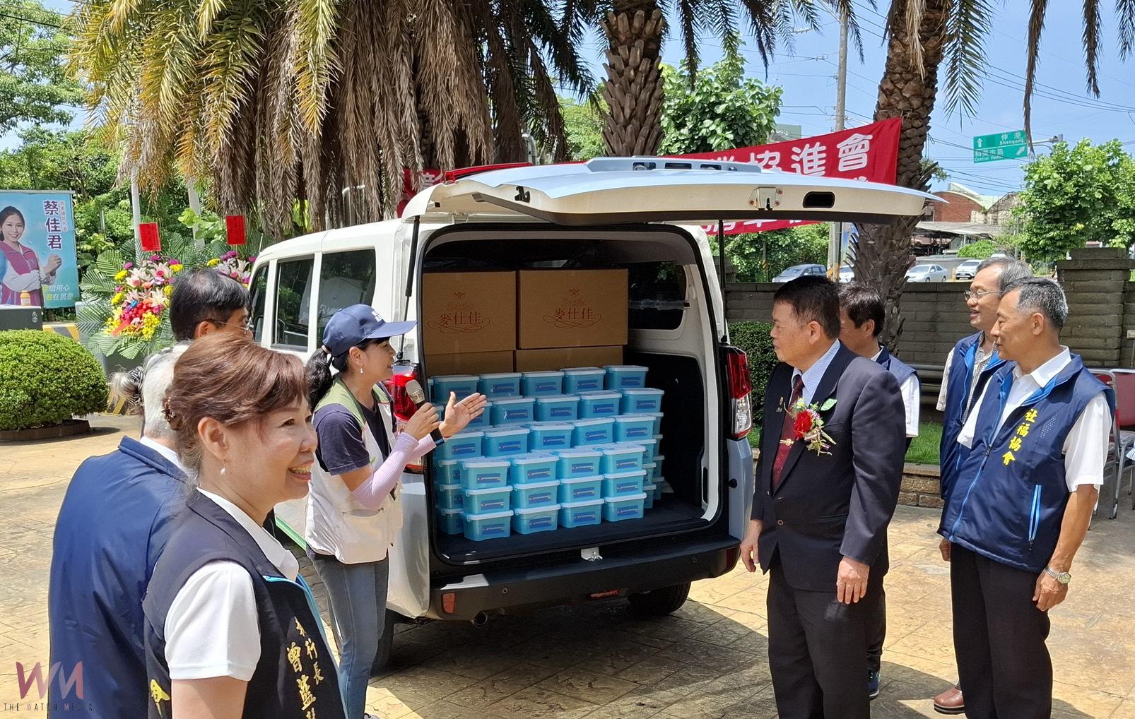 （有影片）／彰化社福協會40歲生日　捐贈客貨兩用車助家扶服務升級 - https://www.watchmedia01.com