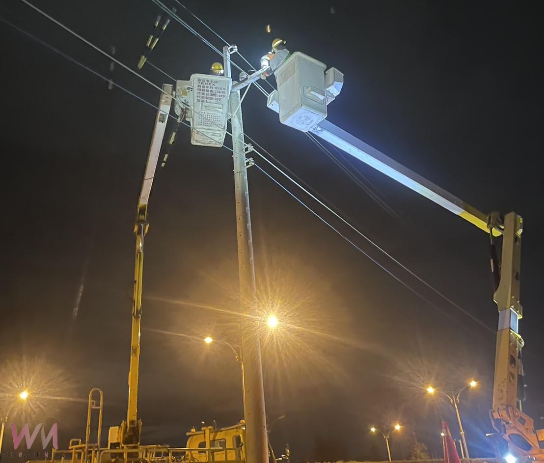楊柳颱風襲雲林八千戶停電　 台電連夜搶修今晚11時前修復 - https://www.watchmedia01.com