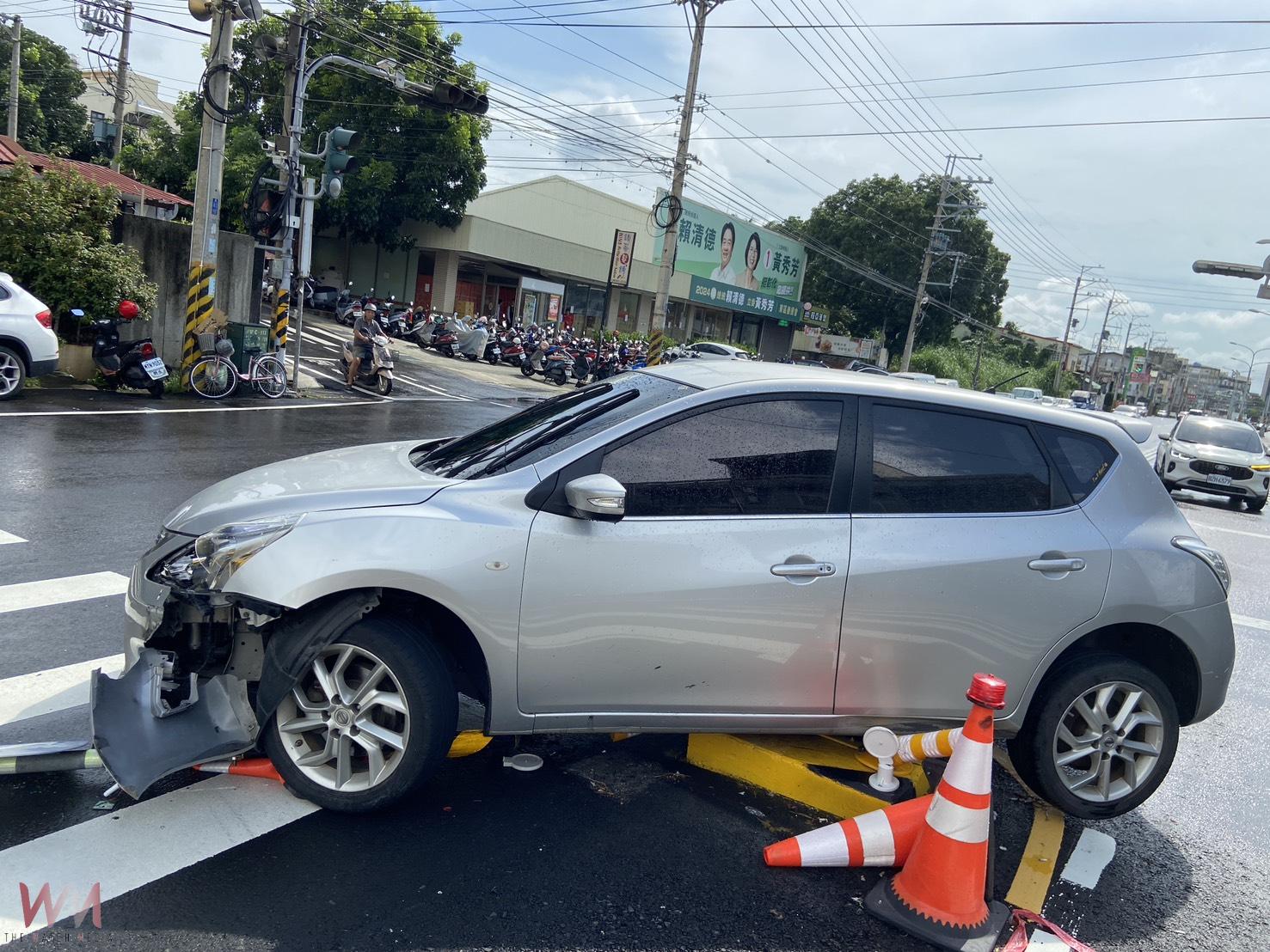 庇護島也怕車？公路局彰化工務段加反光桿、三角錐防撞 - https://www.watchmedia01.com