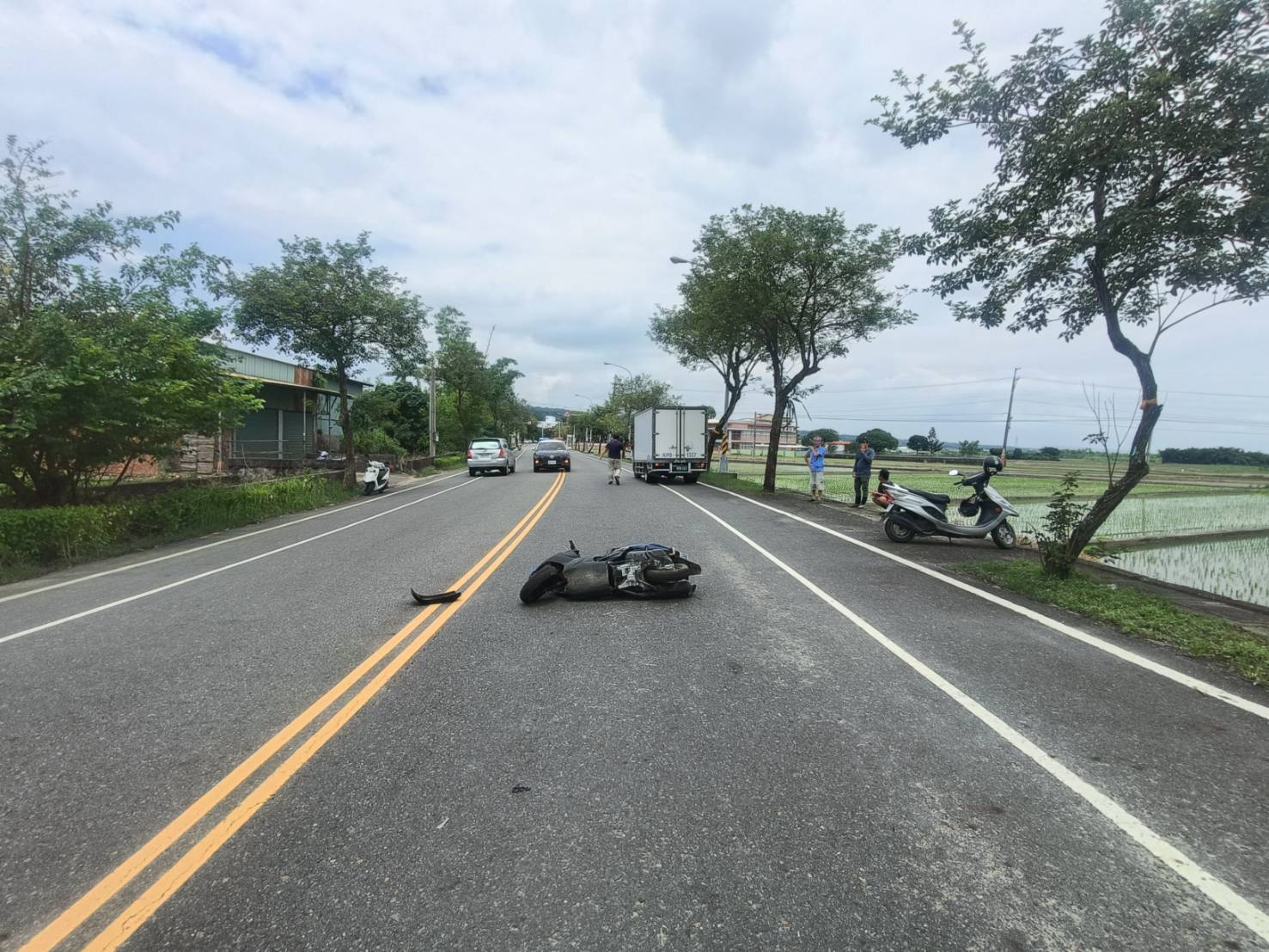 芬園機車撞小貨車　16歲少年家屬呼籲行車紀錄器協助釐清 - https://www.watchmedia01.com