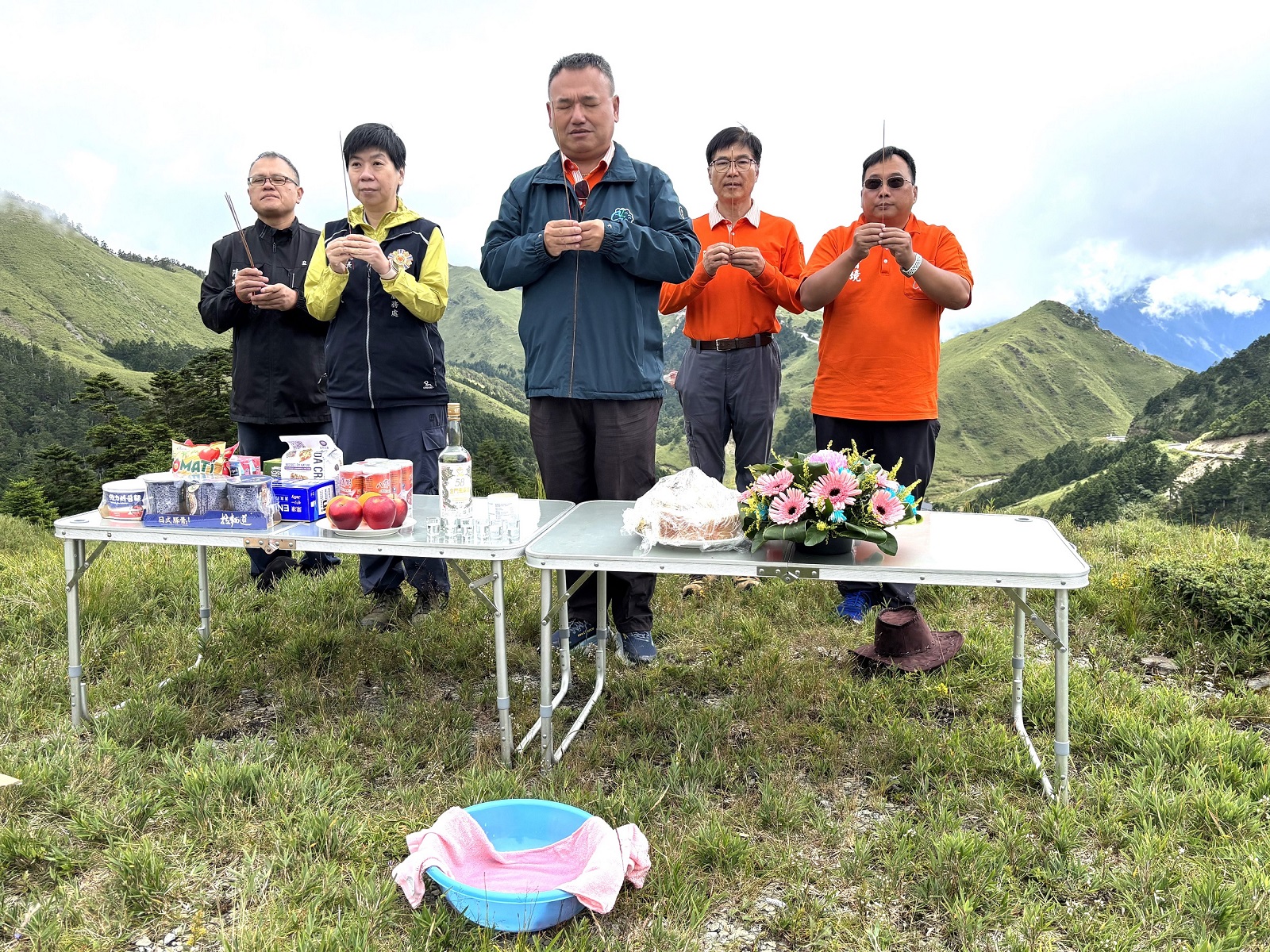跨越山河的奉獻 南投縣榮民服務處秋祭緬懷中橫公路殉職榮民 - https://www.watchmedia01.com