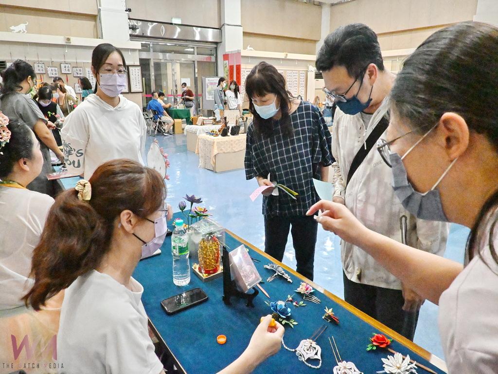 鹿秀社區大學課程博覽會登場 終身學習熱潮處處可見 - https://www.watchmedia01.com