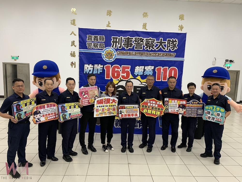嘉義縣警察局對社會層出不窮的詐騙態樣，透過各種方式進行廣泛宣導，與金融機構等各階層緊密建立機制防詐、阻詐。（圖/記者陳惲朋攝）