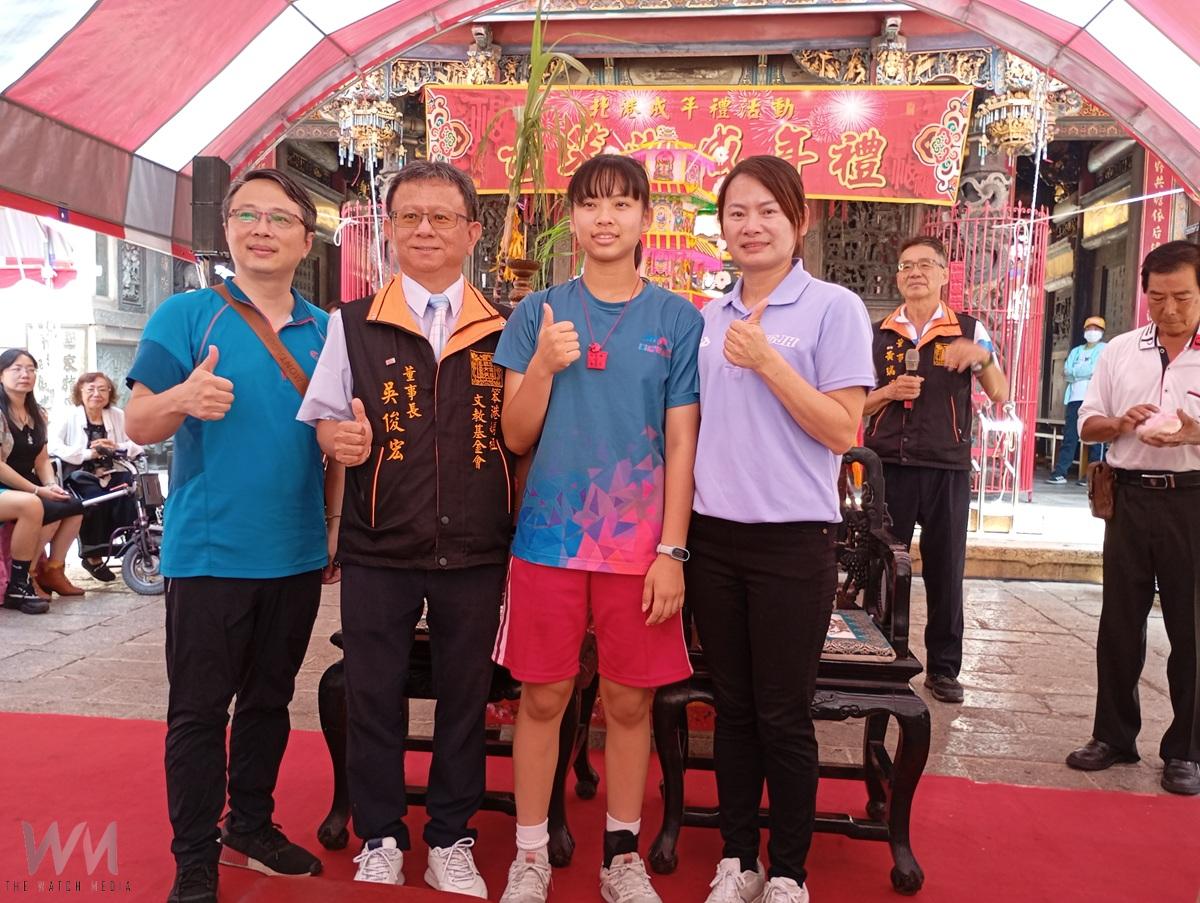 （有影片）／ 全台唯一佛教禮儀古笨港成年禮 北港320學子脫絭迎人生新頁 - https://www.watchmedia01.com
