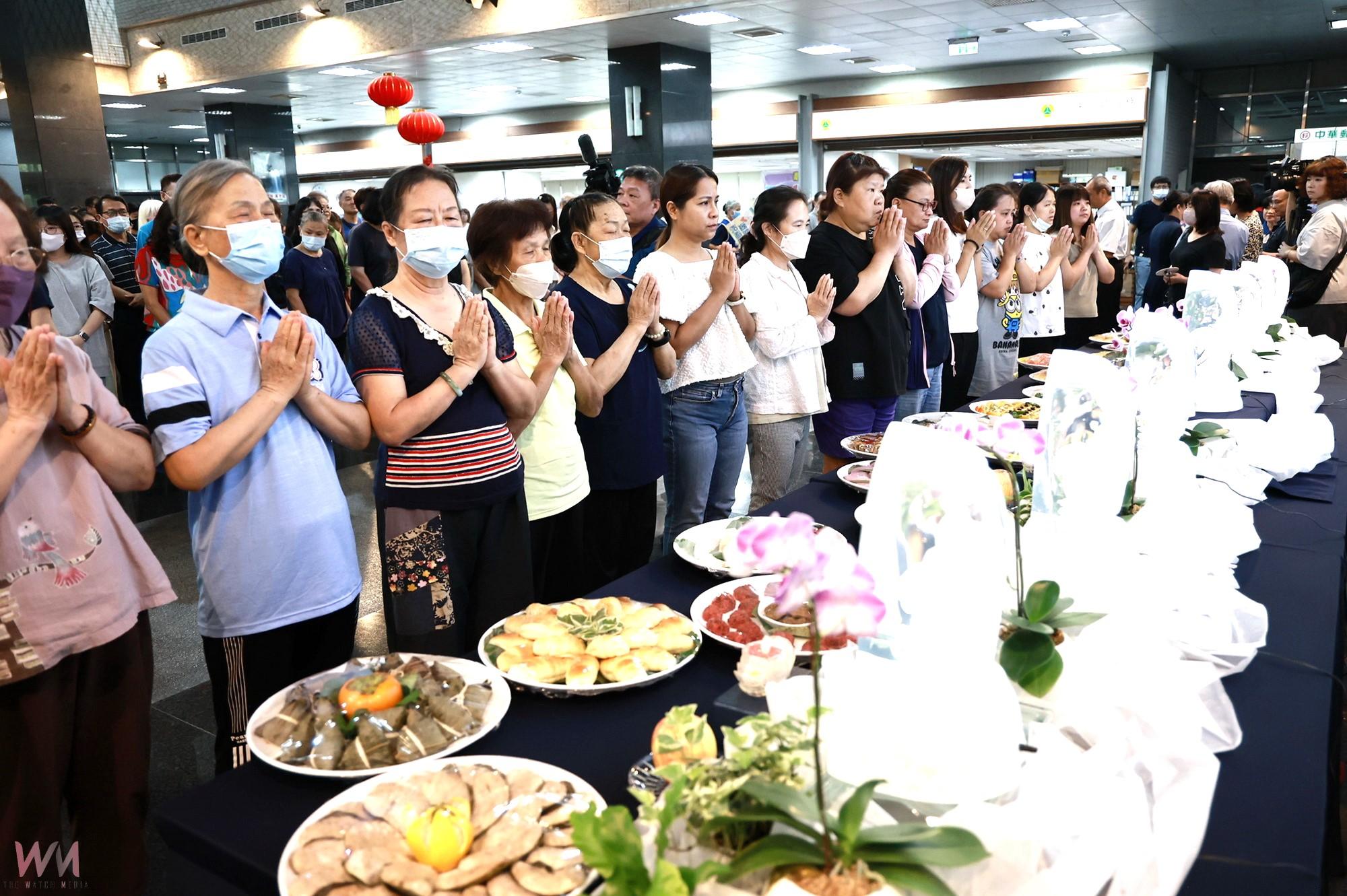 慈濟吉祥月推廣素食護地球 許縣長率縣府同仁響應 - https://www.watchmedia01.com