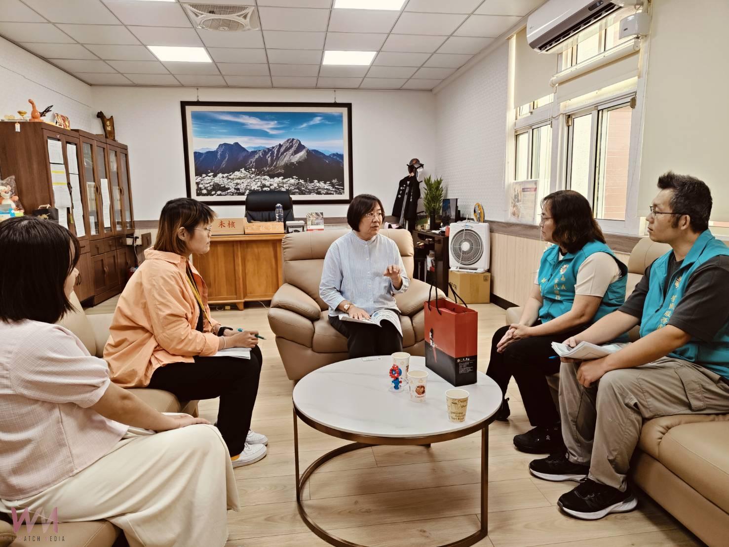 嘉義榮服處拜會民雄鄉公所研商安心御老平台跨域合作 - https://www.watchmedia01.com