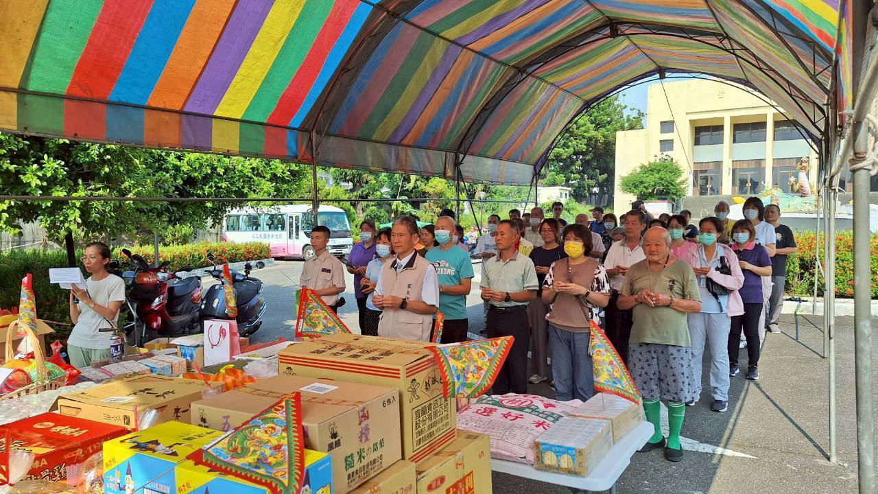 (有影片)/土地公加持、普渡祈福 彰化榮家住民感受溫暖傳統 - https://www.watchmedia01.com
