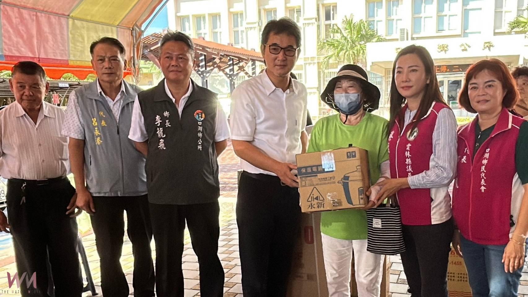 民進黨雲林縣黨部攜手各界送暖　劉建國：助受災戶減輕負擔、恢復生活 - https://www.watchmedia01.com