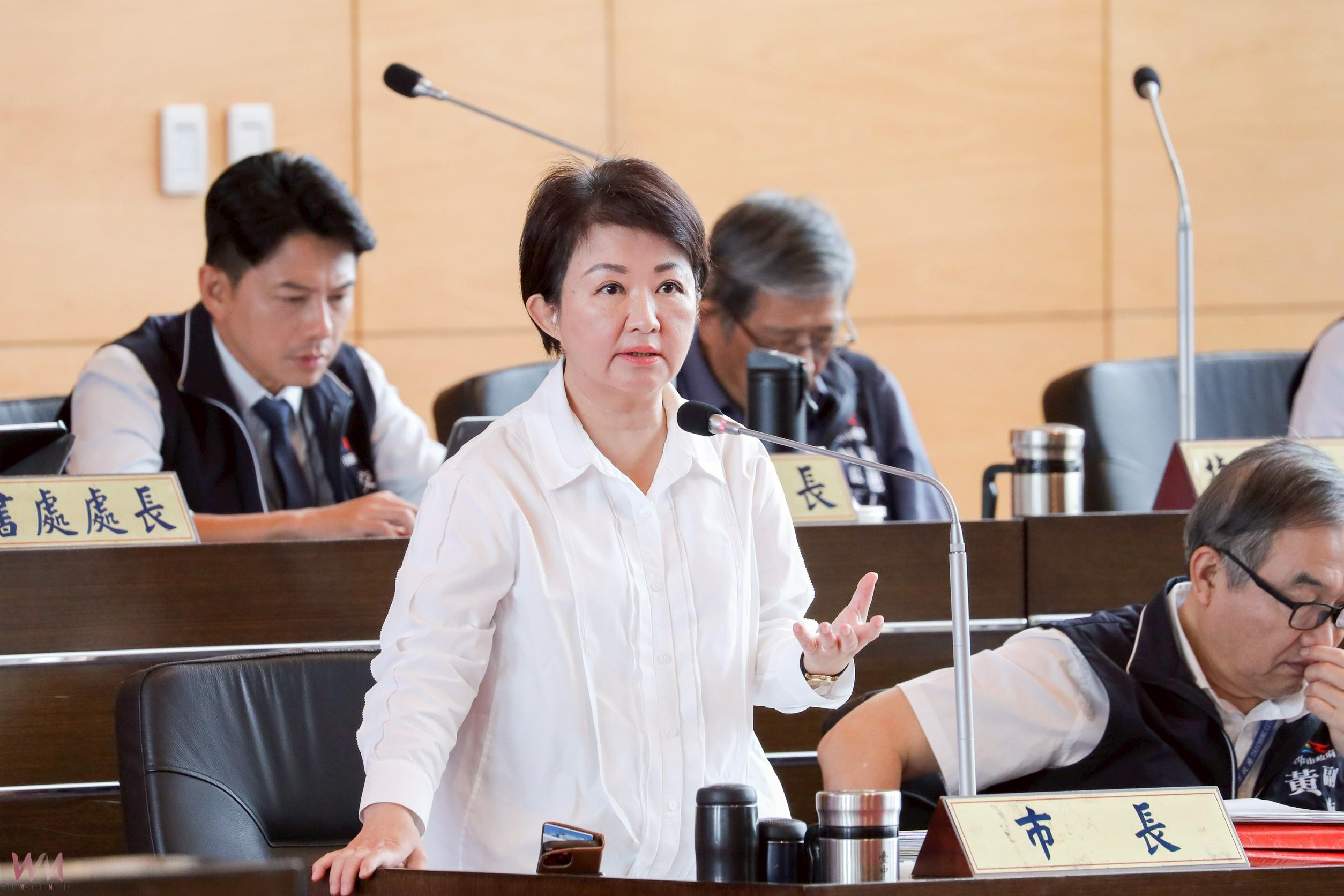 議員關心「每人普發5萬元」議題　盧秀燕：此將動用市政年度預算七成 恐衝擊各項建設須慎思 - https://www.watchmedia01.com