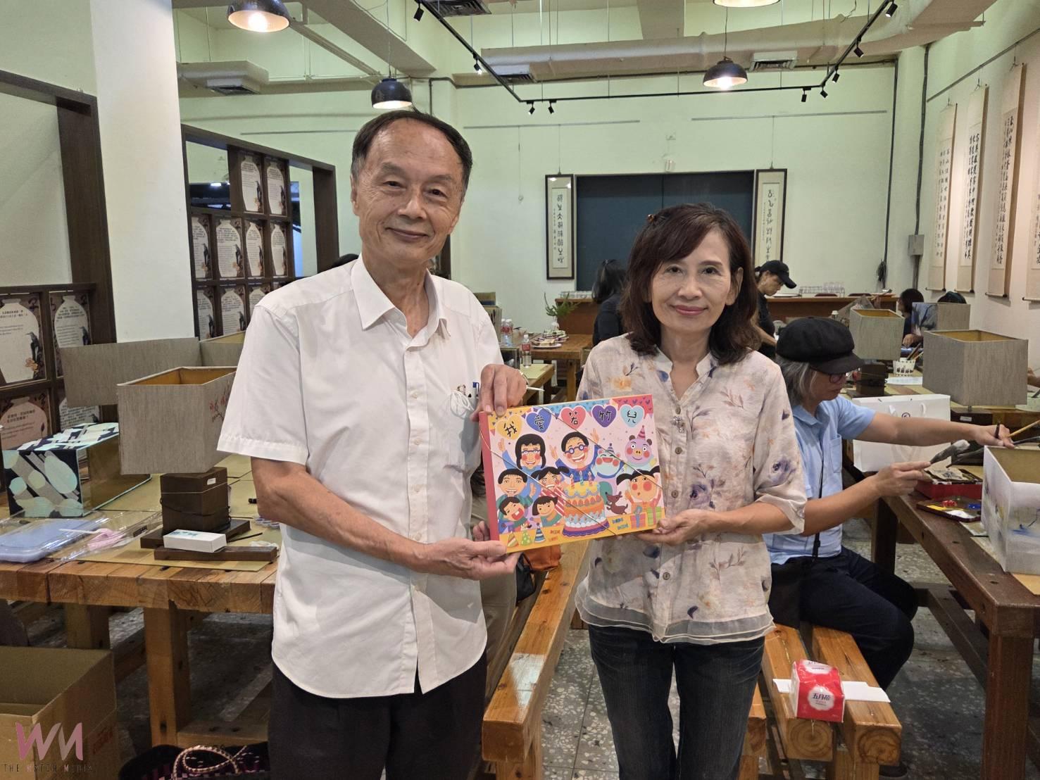 藝術家彩繪檯燈點亮愛心   嘉義酒廠展售義賣助若竹 - https://www.watchmedia01.com