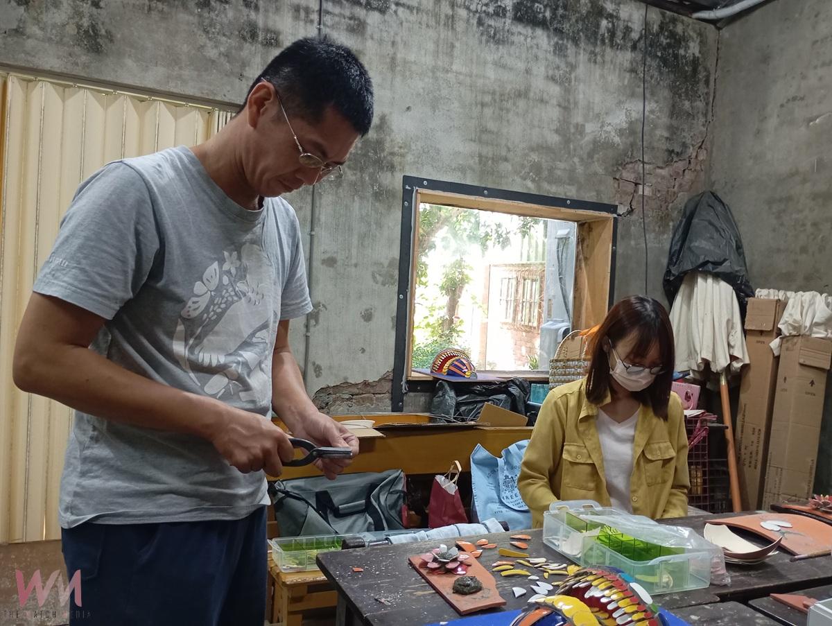 一甲子匠心路 雲林傳統剪黏工藝保存者許哲彥大師 傳習課程薪火相傳 - https://www.watchmedia01.com