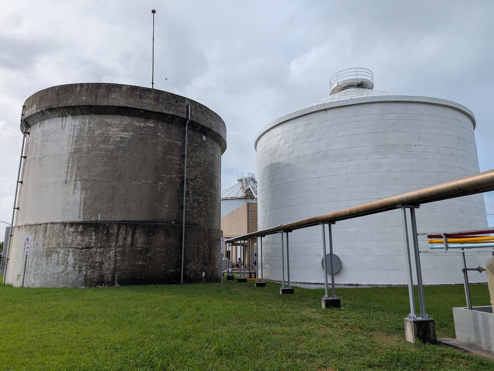 淡水水資中心沼氣與太陽能發電 落實淨零政策與能源循環 - https://www.watchmedia01.com