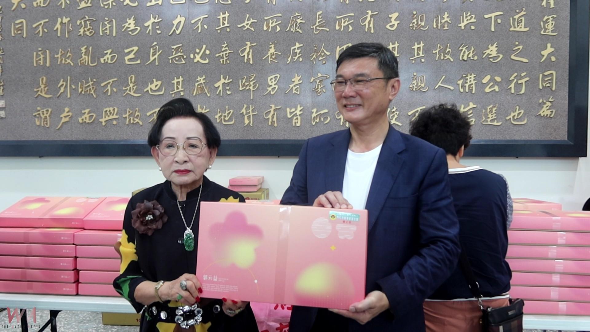 （有影片）／秀和基金會中秋送暖　206位鹿港獨居長輩提前過中秋 - https://www.watchmedia01.com