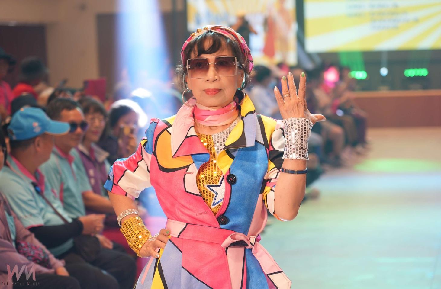 張麗善攜40位長輩伸展台走秀　70歲長輩自信登台展魅力 - https://www.watchmedia01.com