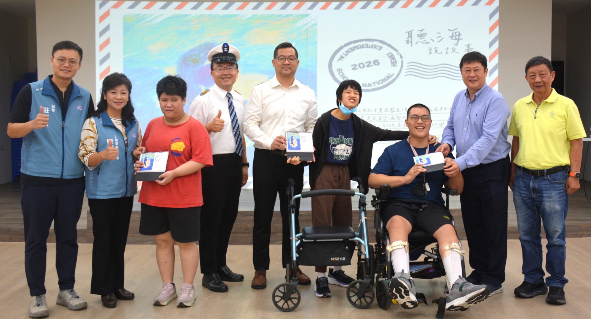 （有影片）／「大海桌曆」暖心登場！和美實驗學校孩子用畫筆說勇氣 - https://www.watchmedia01.com