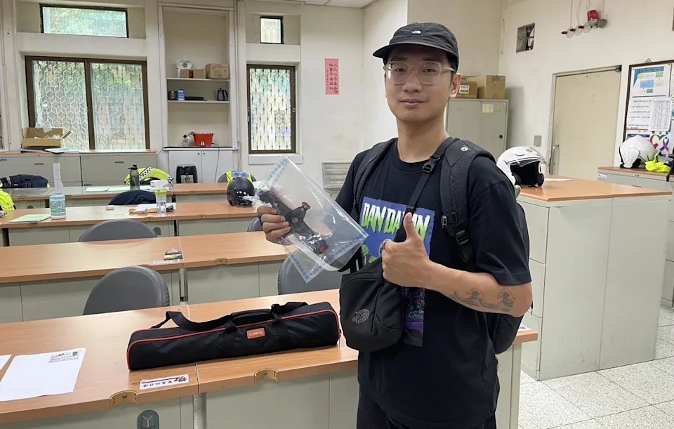 自己摩托車支架壞就偷別人的 警方2小時內火速逮人 - https://www.watchmedia01.com