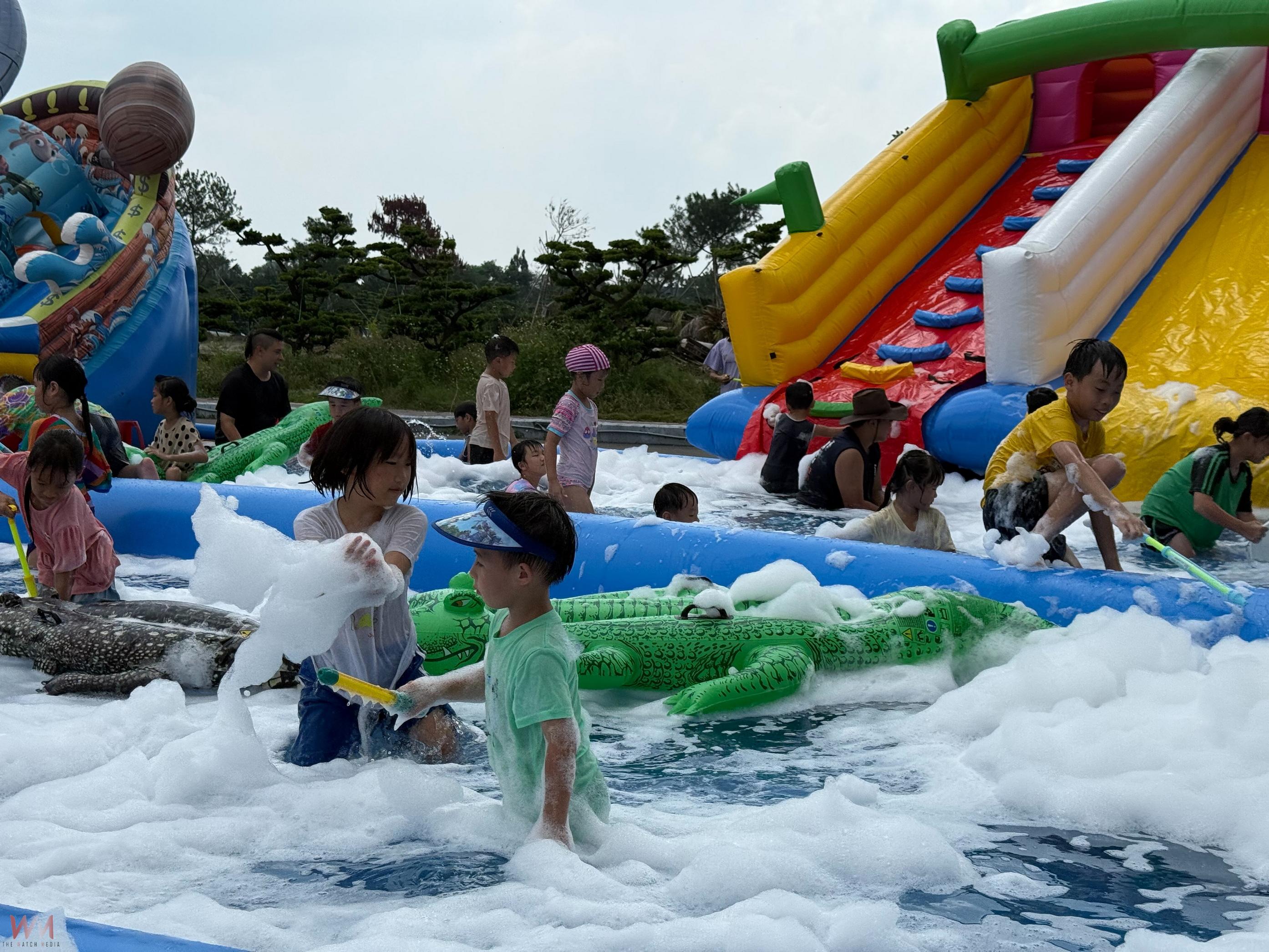（有影片）／教育、公益、娛樂三元素一次滿足　小朋友玩水笑聲連連 - https://www.watchmedia01.com