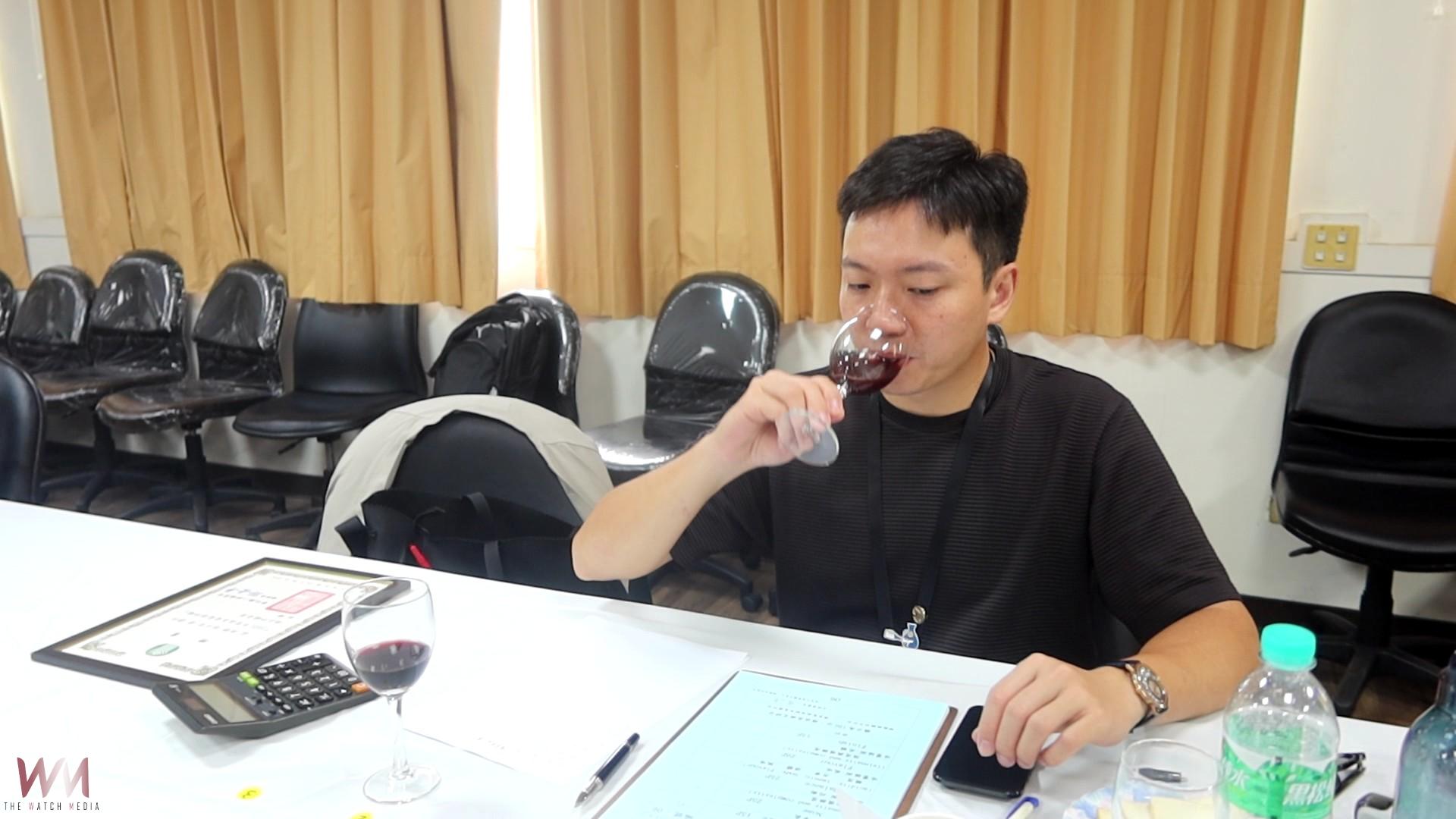 （有影片）／紫晶盃葡萄酒評鑑　葡萄干酒組路葡萄酒莊榮登第一 - https://www.watchmedia01.com
