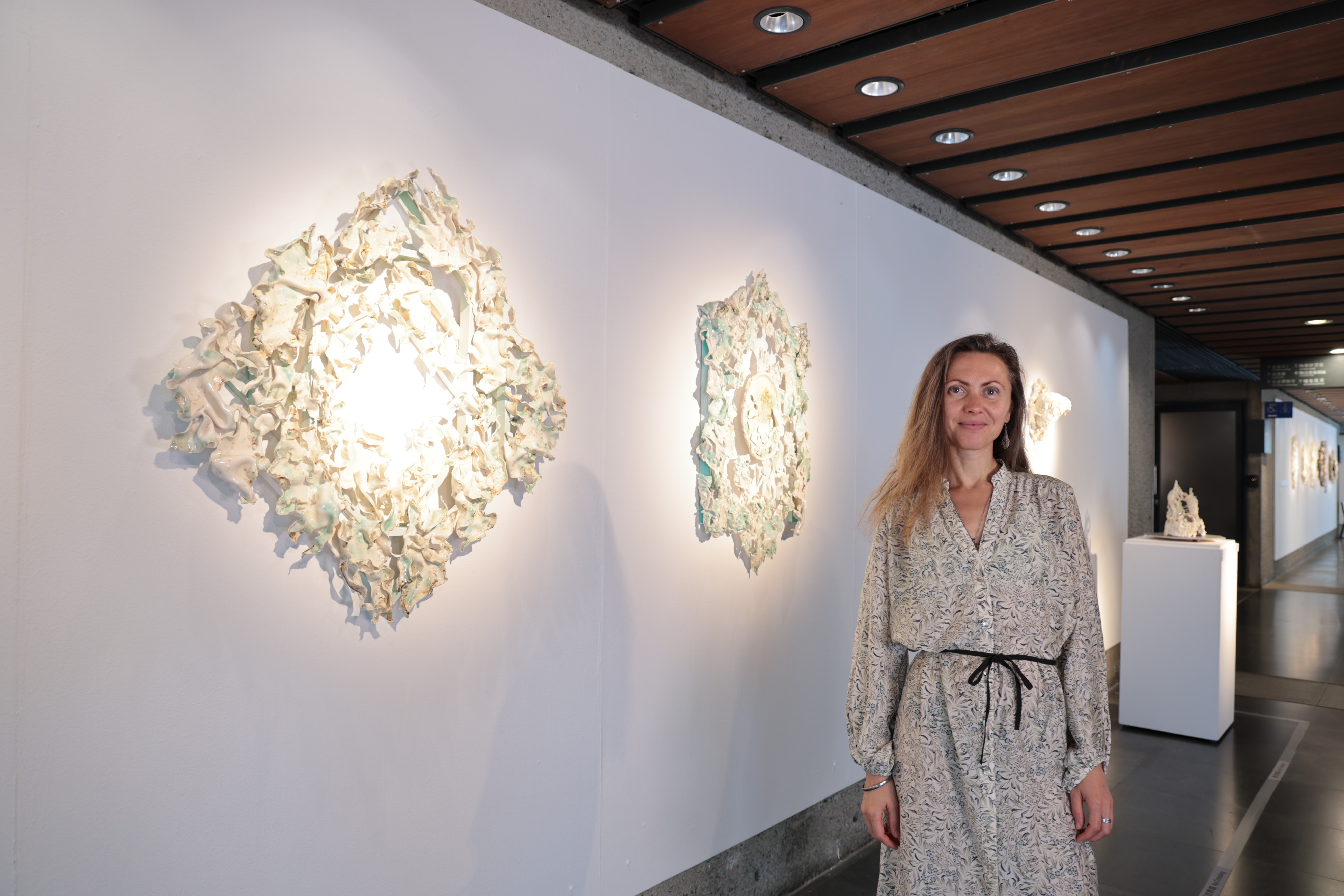  「起源—蘿拉．迪莫娃個展」陶博館登場　聆聽「瓷土雕塑的大地密語」 - https://www.watchmedia01.com