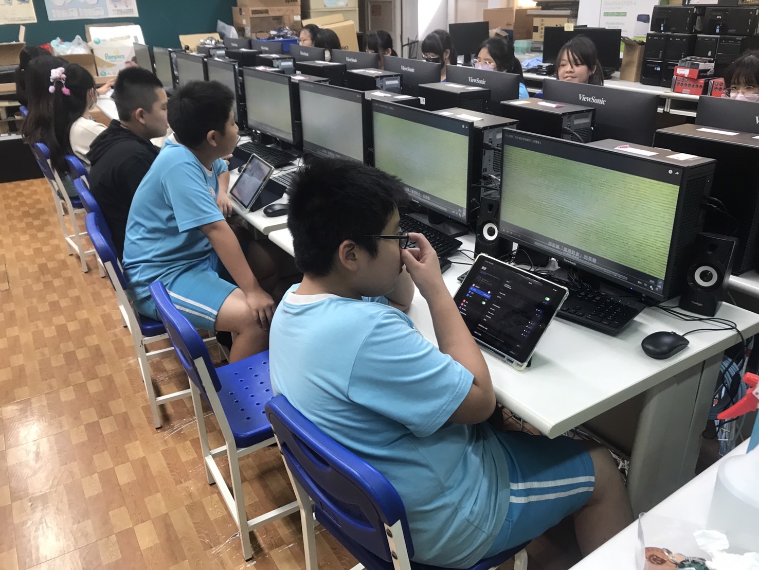彰化數位教育領跑全國　XR與AI打造智慧學習典範 - https://www.watchmedia01.com