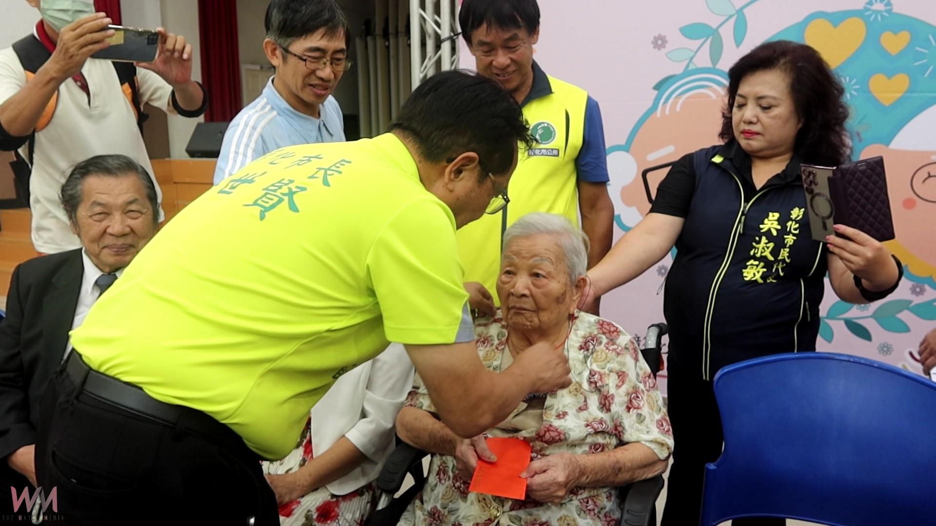 （有影片）／重陽敬老　彰化市有42位百歲人瑞　七十歲以上近3萬1千人 - https://www.watchmedia01.com