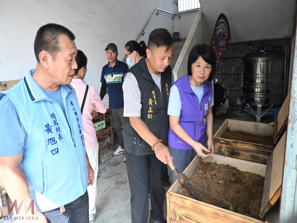 埔心鄉公所聯手梧鳳社區無臭堆肥 張佩瑩鄉長為循環共創親身做見證! - https://www.watchmedia01.com
