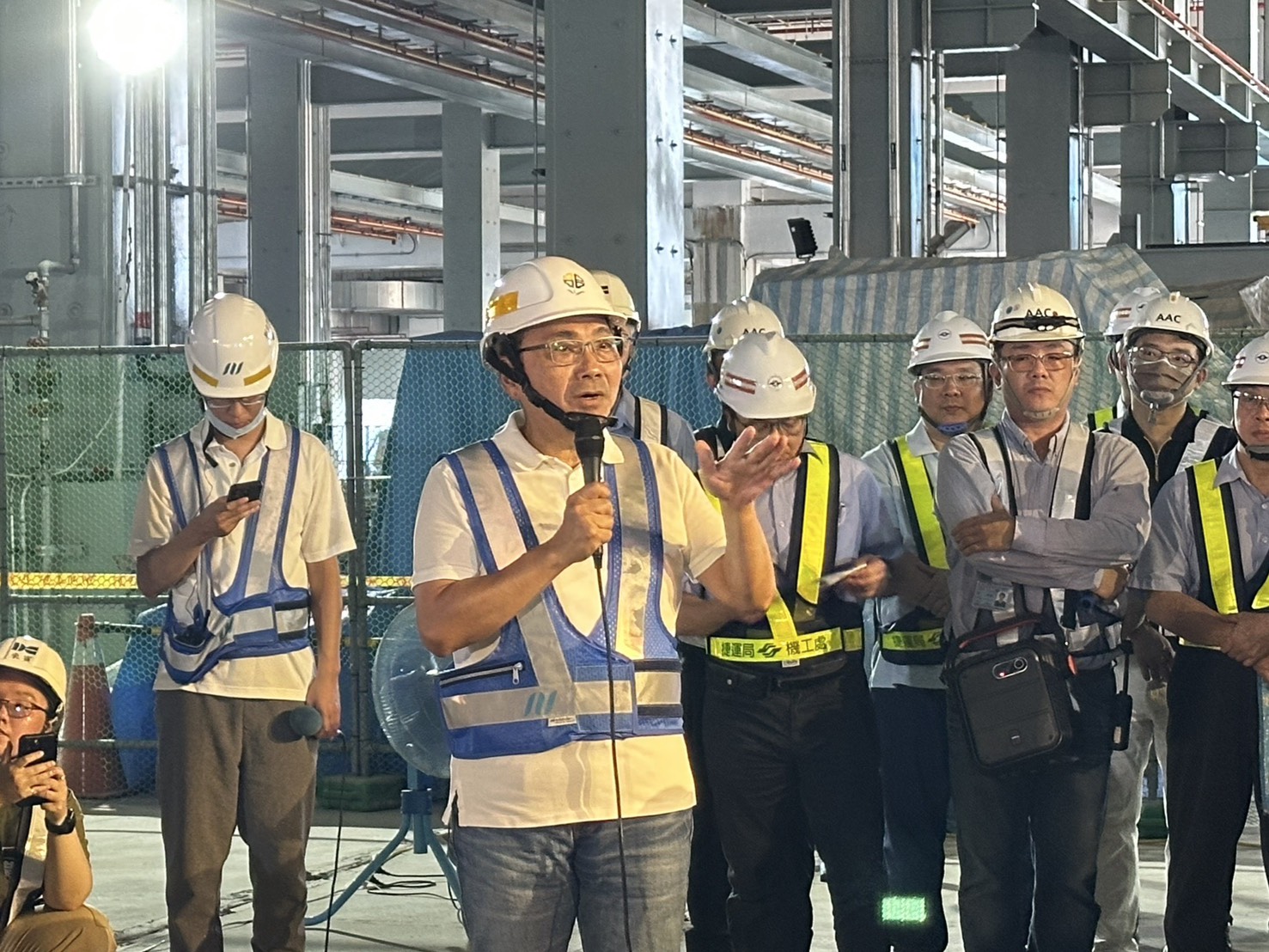 侯友宜視察捷運萬大中和線拚2027完工 搭乘全線僅需14分鐘 - https://www.watchmedia01.com
