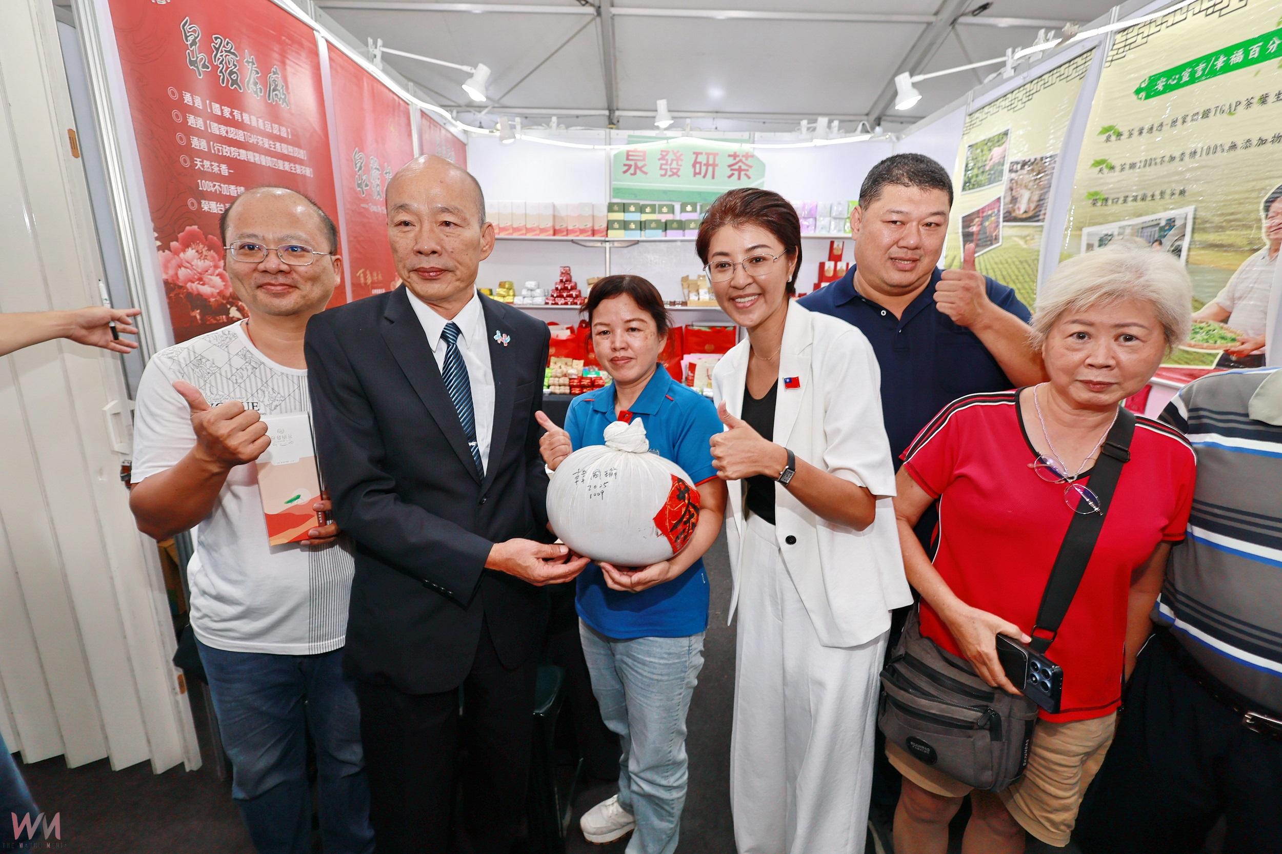 立法院長韓國瑜逛茶博 邀看10日南投國慶焰火 - https://www.watchmedia01.com