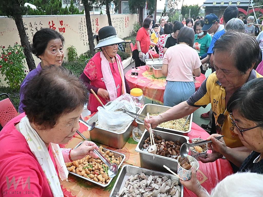 開林寺中秋盛會闔家吃美食 也邀請新和興總團上演魔法戲 - https://www.watchmedia01.com