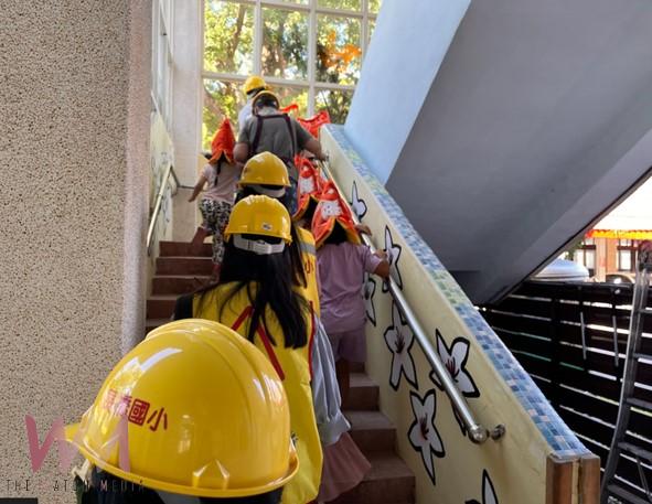 花蓮警戒區三鄉鎮、六所學校 聯合進行地震及堰塞湖疏散避難演練 - https://www.watchmedia01.com