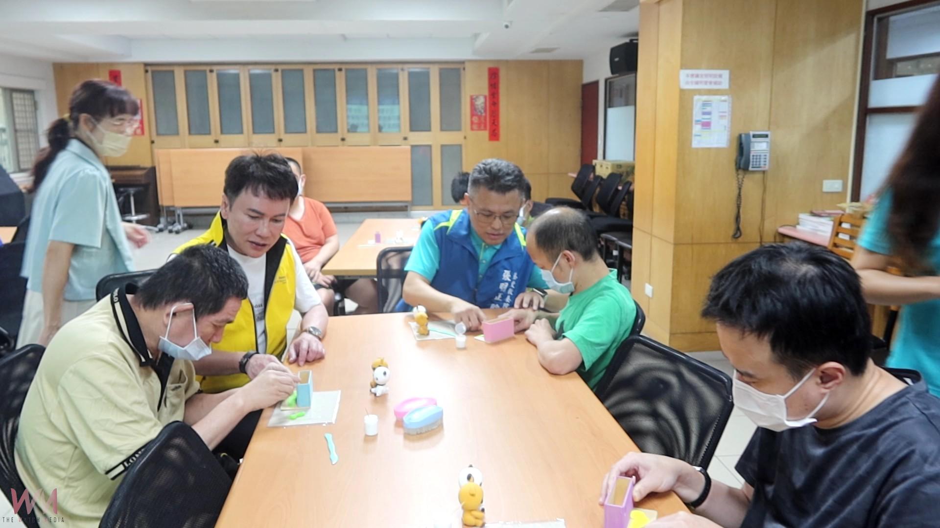 （有影片）／中華存善慢飛天使協會捐六台省電冷氣　慈愛教養院受惠 - https://www.watchmedia01.com