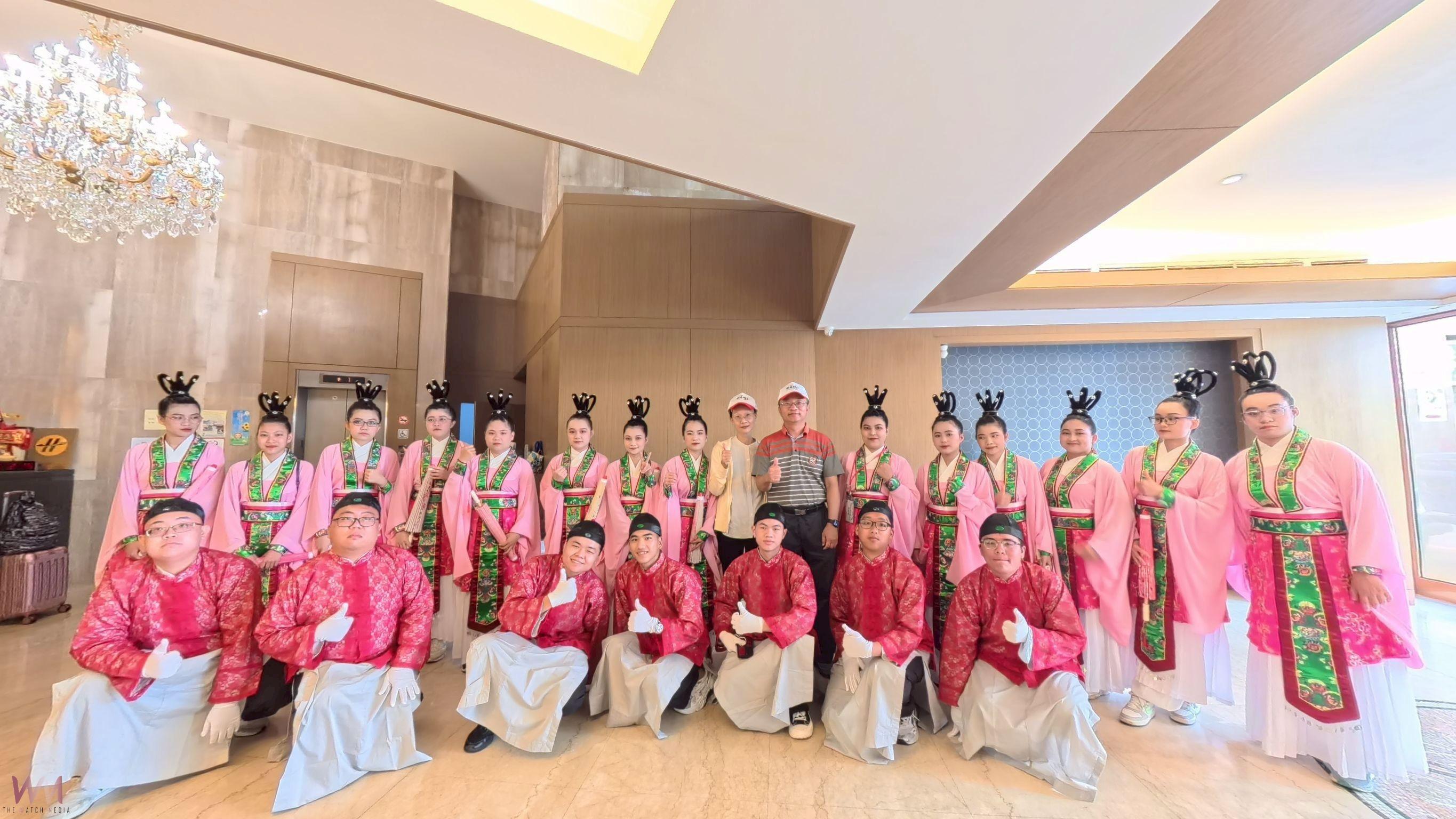 吳鳳科大跨海參與澎湖入火大典　外籍生著漢服體驗宗教文化 - https://www.watchmedia01.com