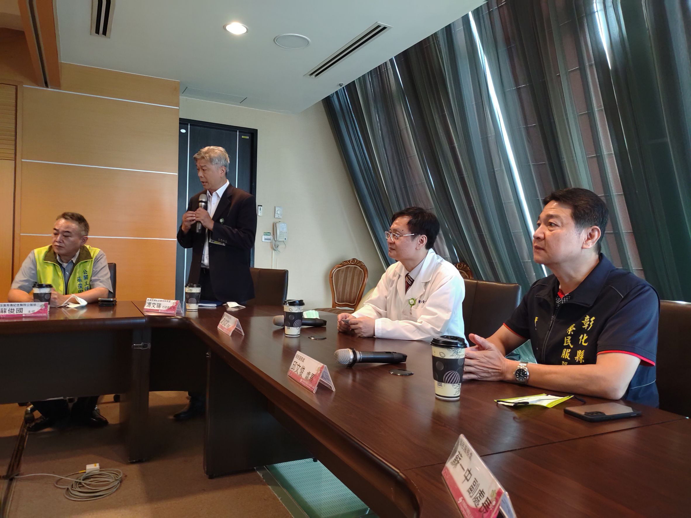 彰化榮服處攜官兵拜會彰濱秀傳醫院 助退役軍人順利就業 - https://www.watchmedia01.com