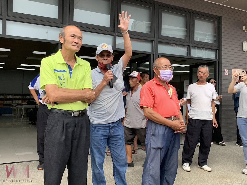 太保公所人潮抗議,揚言將再發起更大規模抗議。(圖/記者陳惲朋攝)