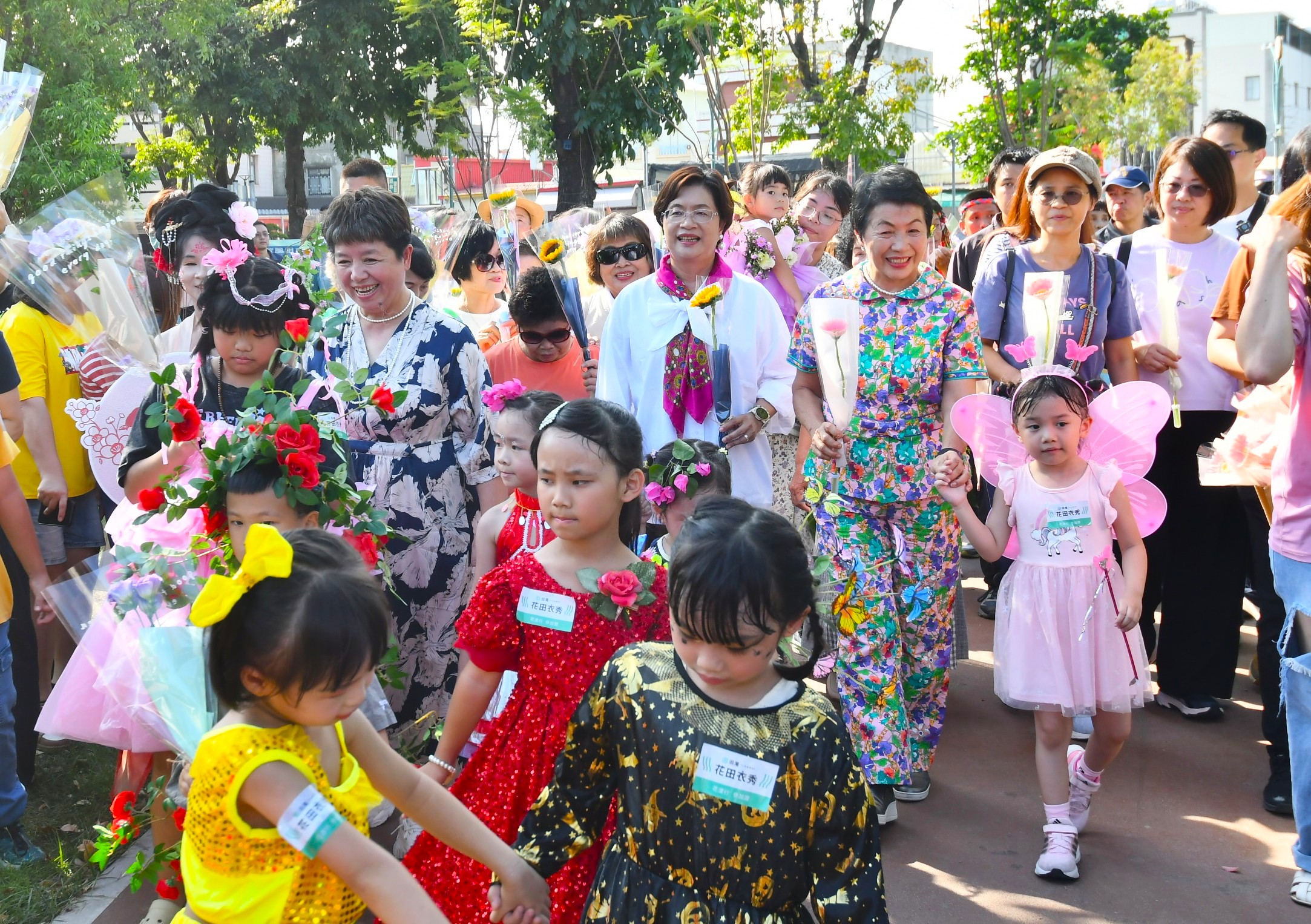 花漾走秀 王惠美縣長走伸展台 花田衣秀展現庶民時尚 - https://www.watchmedia01.com