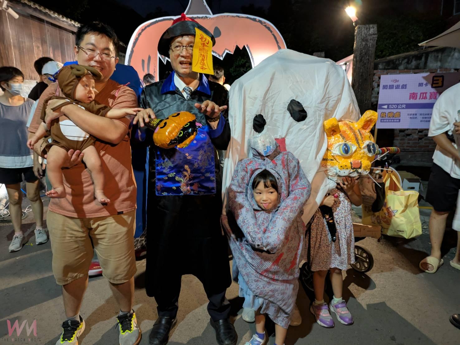 (有影片)/半半與饅頭的魔法列車派對 市長林世賢殭屍裝上身 - https://www.watchmedia01.com