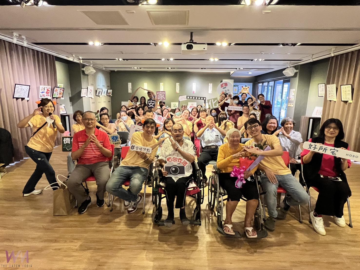 銀髮畫筆描繪心內好所在 居家醫療化作生活藝術 - https://www.watchmedia01.com