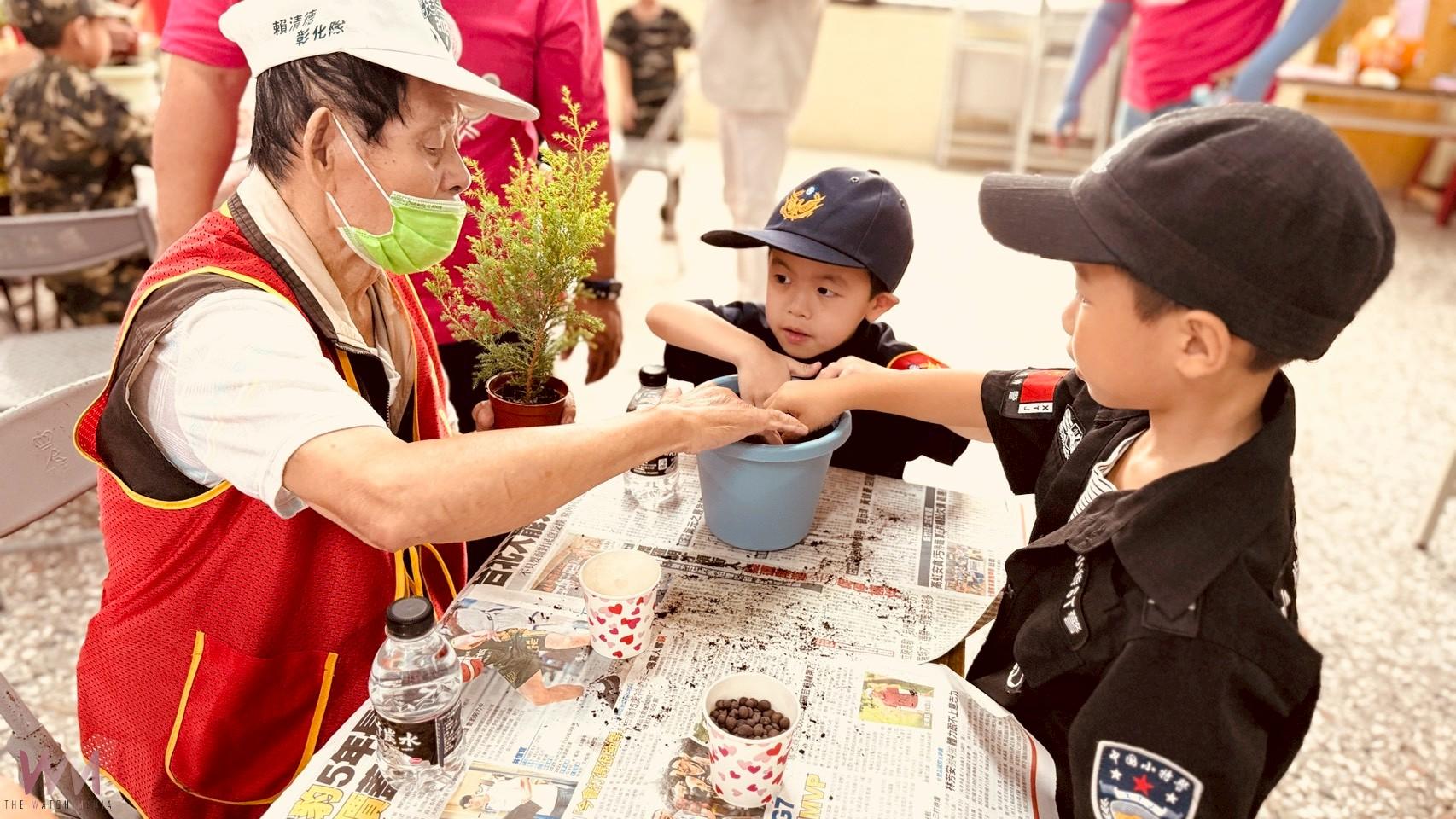 轉大人 華山和美天使站成年禮 重陽佳節暖心感恩 - https://www.watchmedia01.com