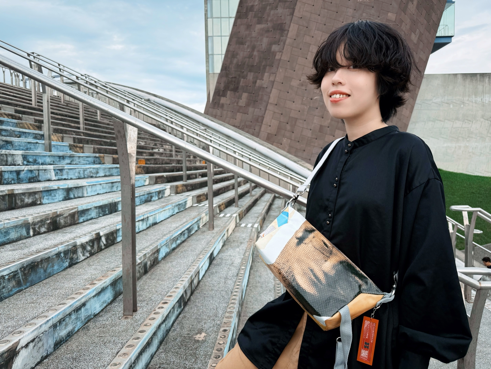 活動帆布華麗變身時尚單品!十三行博物館推出「無二HOBO」時尚包 - https://www.watchmedia01.com