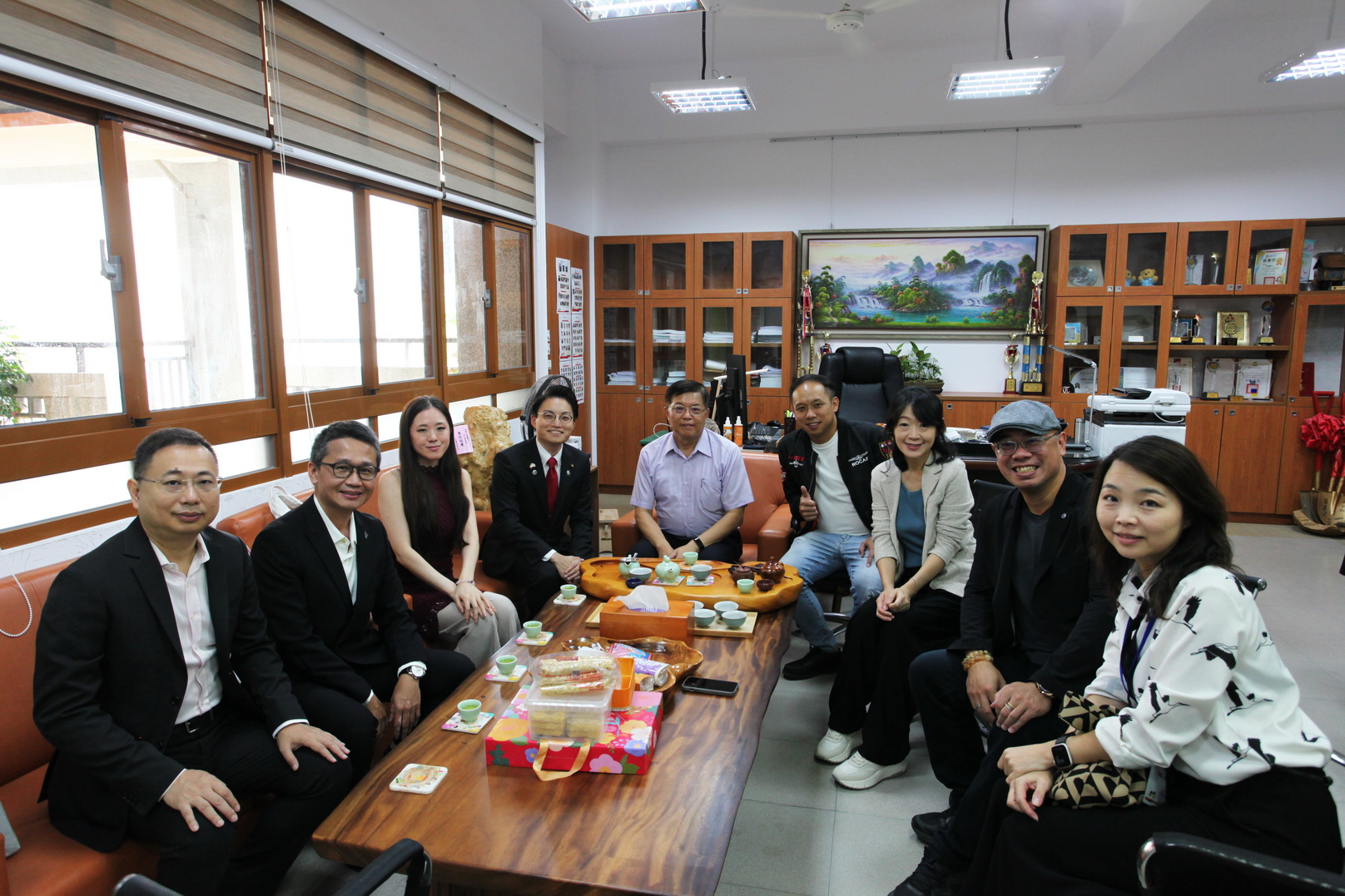 桃園市青埔國小弦樂暖流跨海! 萬聖節奇遇日本友人 共織國際音樂夢 - https://www.watchmedia01.com