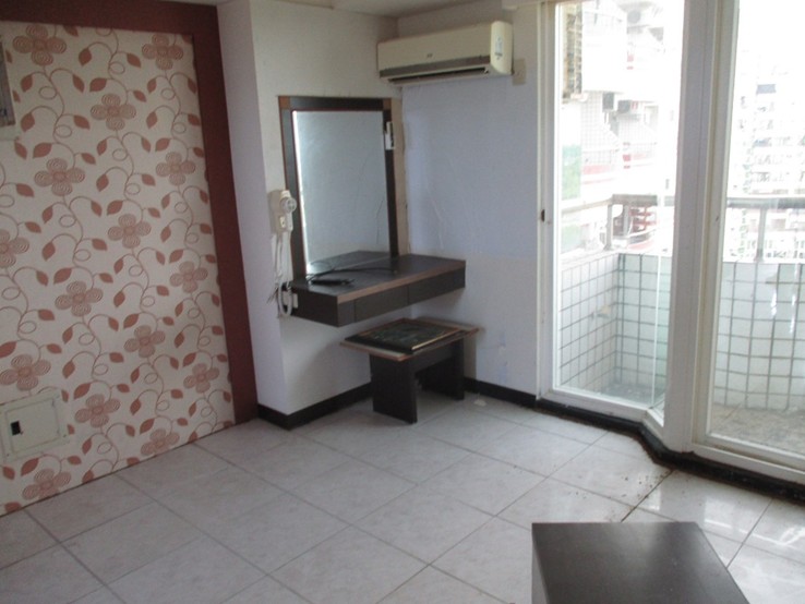 行政執行署宜蘭分署雙十一開拍  兩吸金男土地房屋遭法拍 - https://www.watchmedia01.com