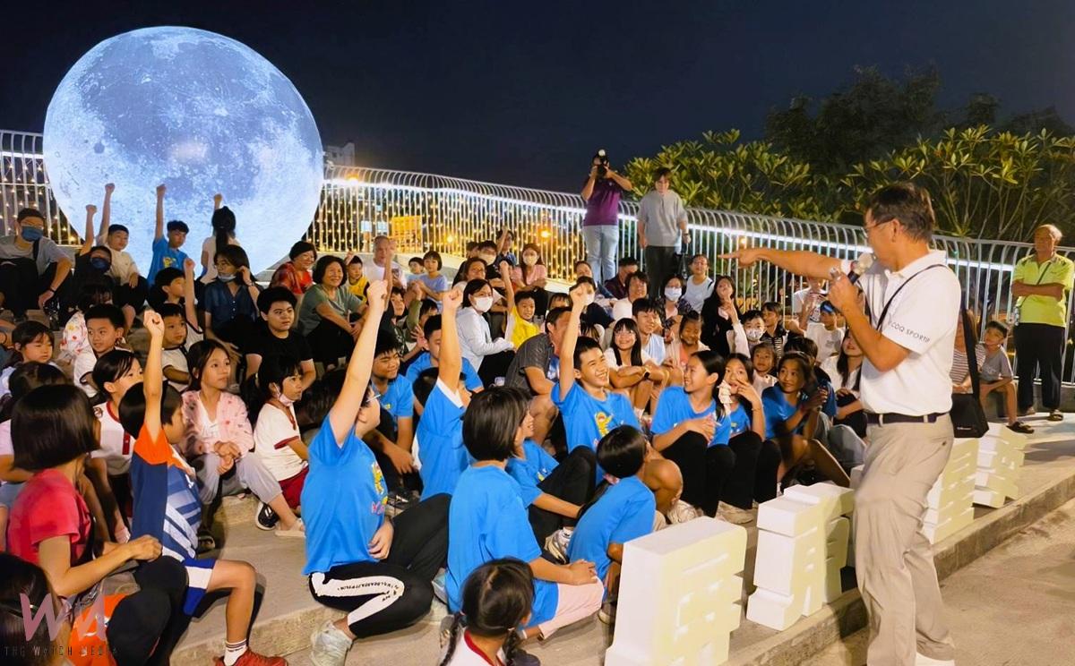 年度最壯觀超級月亮登場 屏幸福公園近距離觀測月表震撼 - https://www.watchmedia01.com