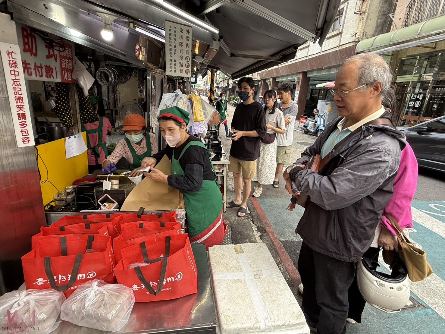 （有影片）／禁宰令解除　肉圓、爌肉飯活豬解禁　民眾排隊搶鮮 - https://www.watchmedia01.com