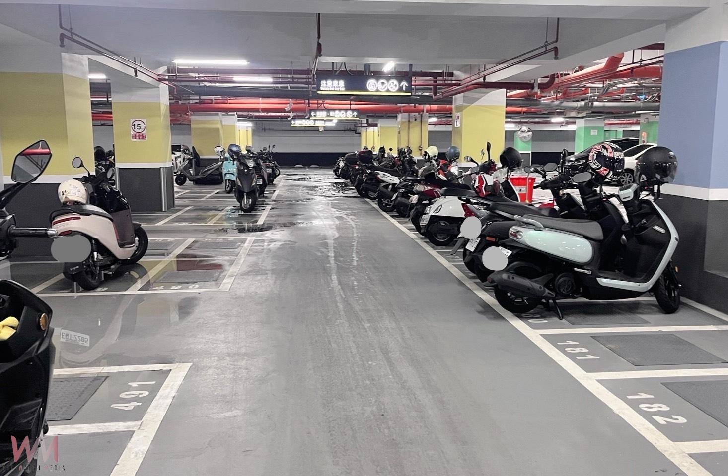 台中公園一期社宅地下室機車起火　住宅處：無人員傷亡、未波及其他車輛 - https://www.watchmedia01.com