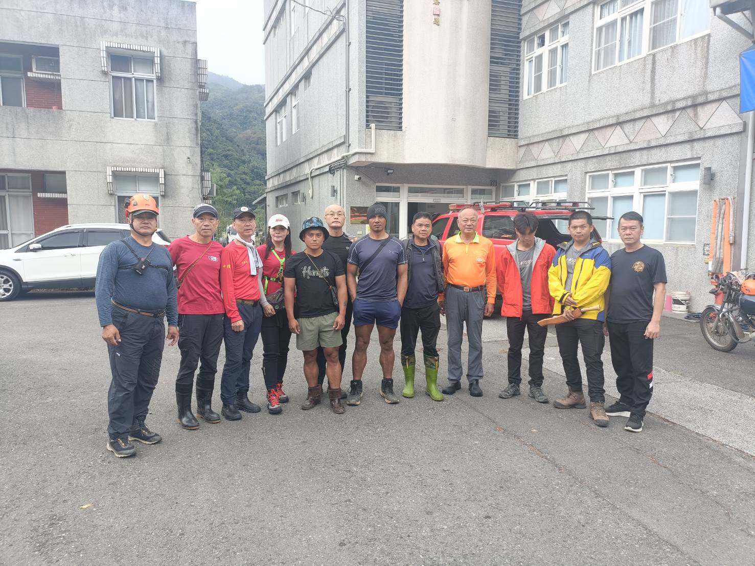 郡大山西南稜山友失聯搜救案 - https://www.watchmedia01.com