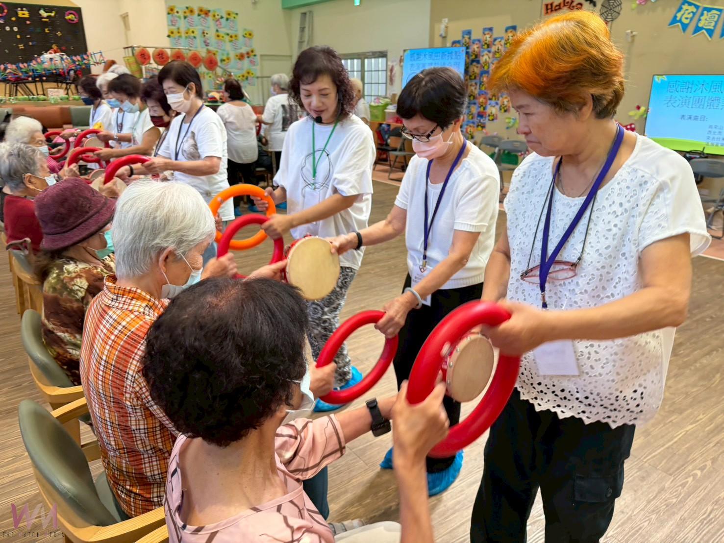 （有影片）／台中長輩到花壇日照中心熱力交流　音樂串起世代共鳴 - https://www.watchmedia01.com