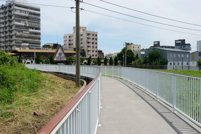 兌現高虹安市長建置通學步道承諾！邱臣遠：打造安心通學路 - https://www.watchmedia01.com