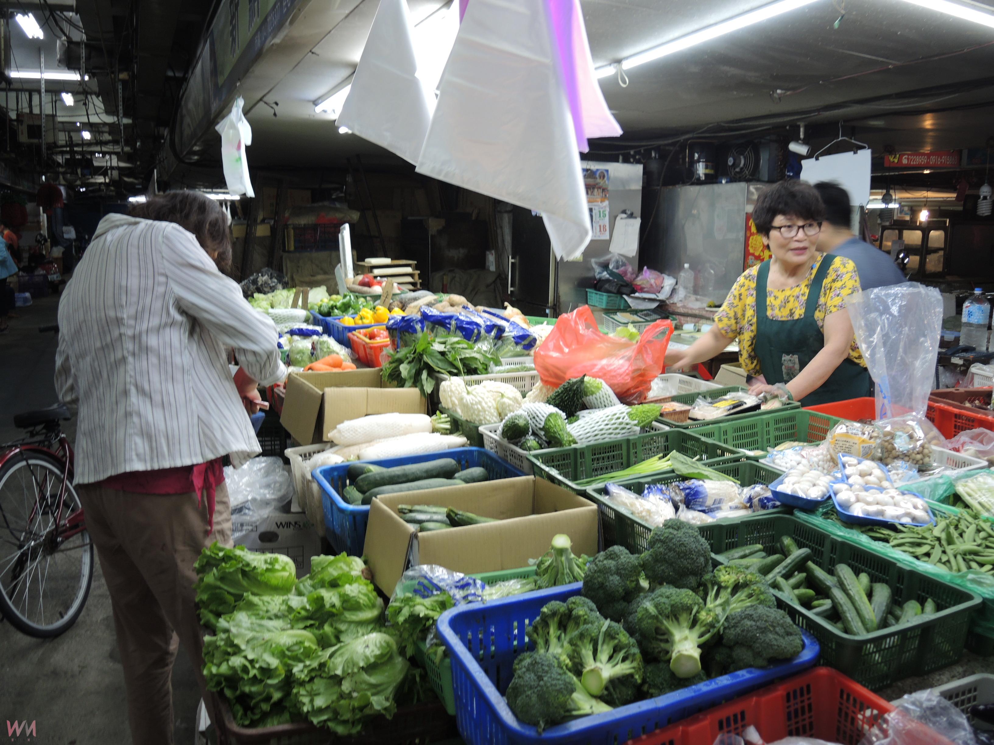 菜價「颱」動!鳳凰颱風減弱後均價回穩 - https://www.watchmedia01.com