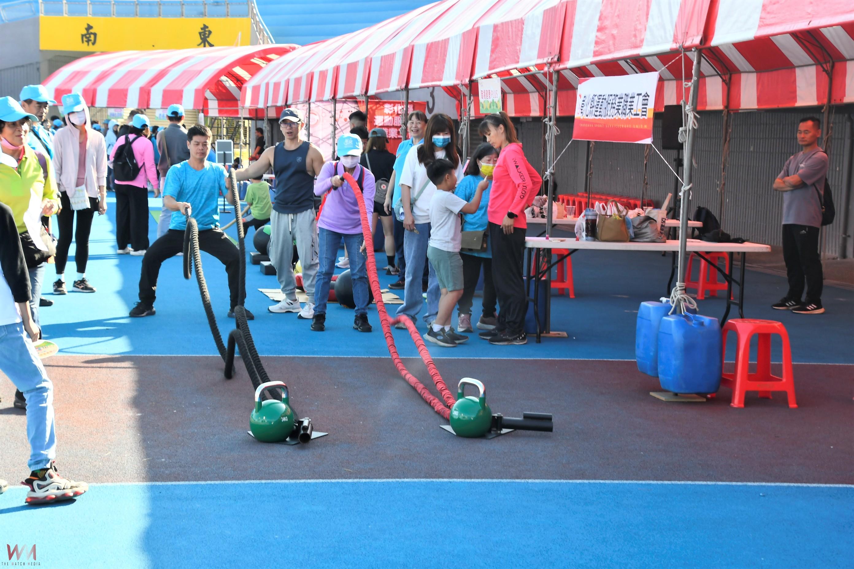 3,800名勞工齊聚!彰化勞資童樂會健行熱鬧登場 - https://www.watchmedia01.com